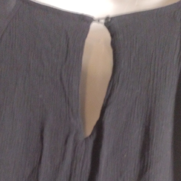 Old Navy Classic Black Cold Shoulder Ruffled Dress Size Medium - Picture 8 of 11